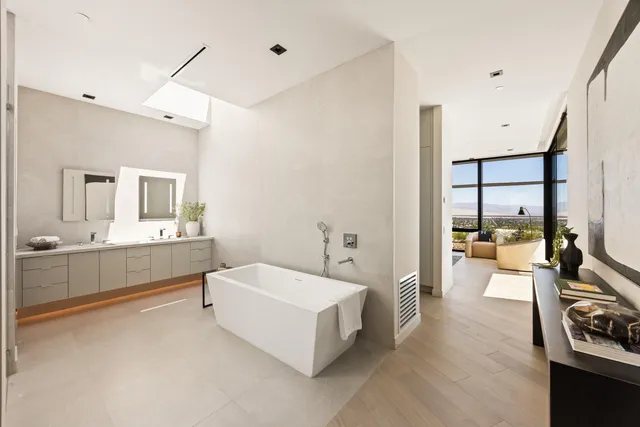 $5,295,000 | 2085 Desert Flower Court, Palm Springs, CA 92262