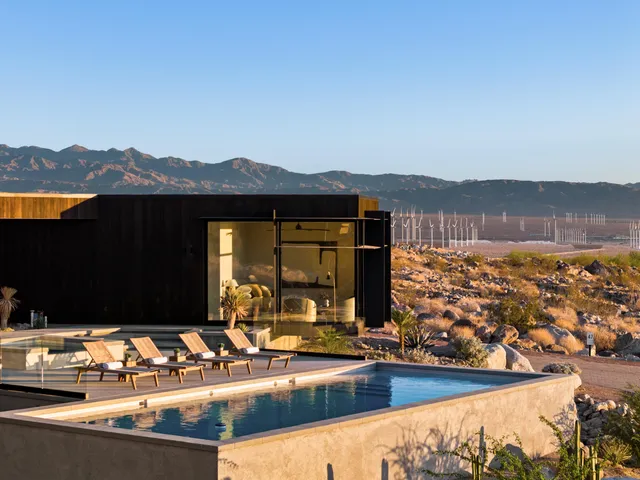 $5,295,000 | 2085 Desert Flower Court, Palm Springs, CA 92262