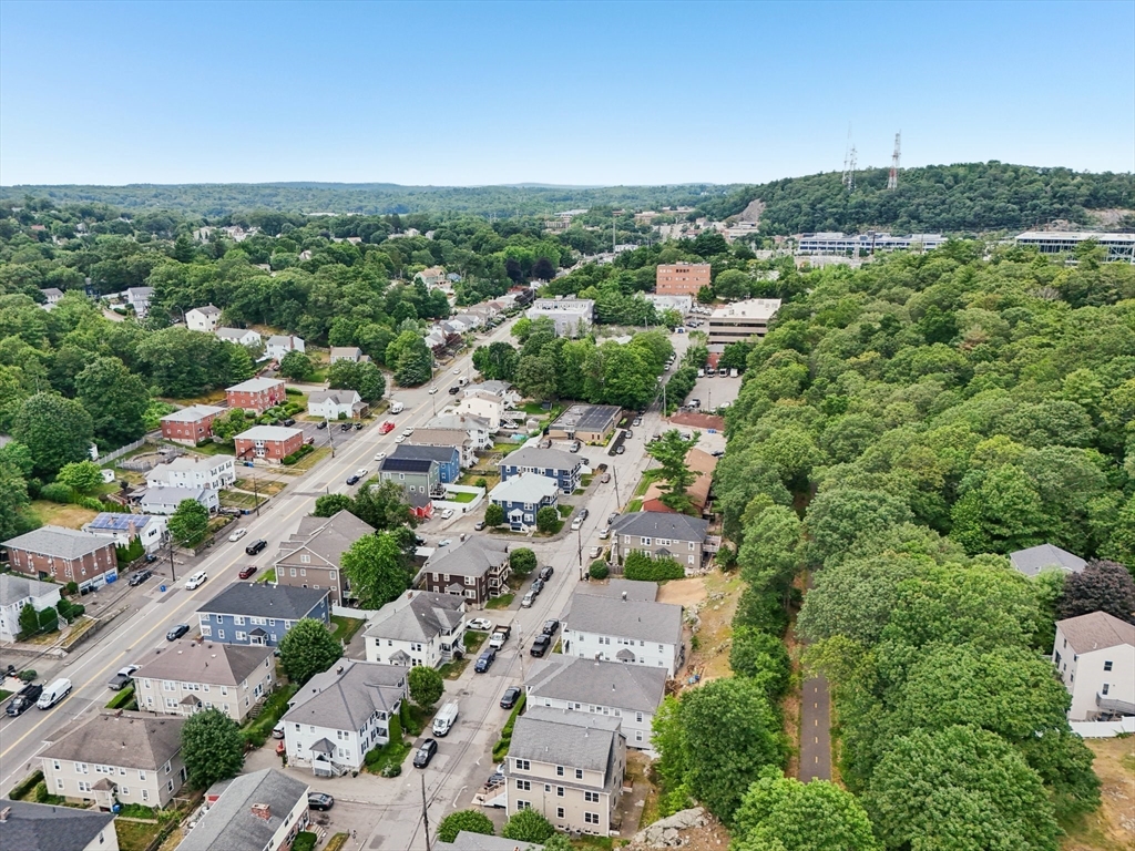 89 Overland Road, Unit 1 Waltham, MA 02451 - Photo 35 of 41 Gallery Image 35