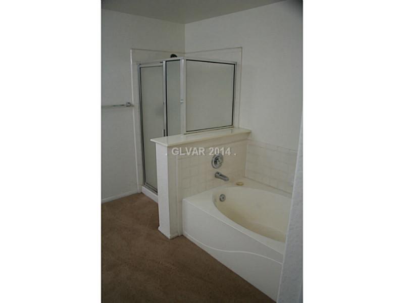 1474 Rancho Ridge Drive Henderson, NV 89012 - Photo 6 of 7 Bathroom.