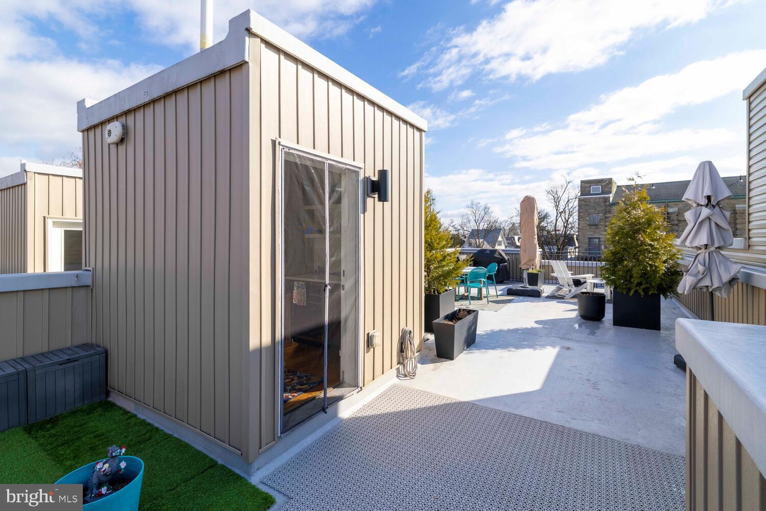 23 East Durham Street, Unit C2 Philadelphia, PA 19119 - Photo 29 of 40 a view of a backyard with sitting area