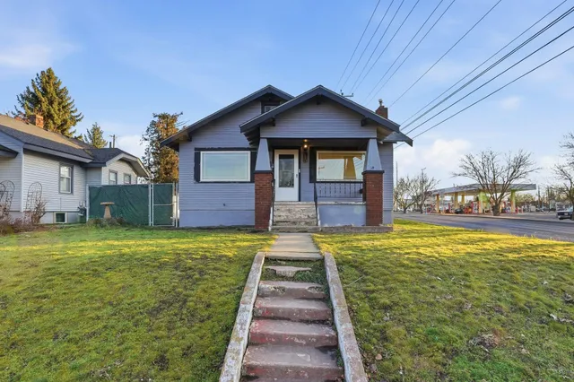 $275,000 | 1527 West Jackson Avenue, Spokane, WA 99205