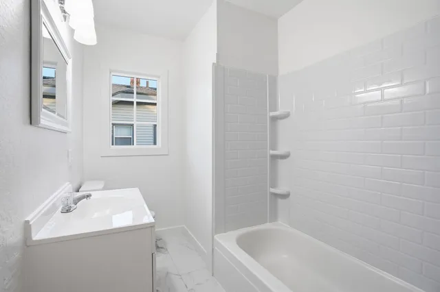 $275,000 | 1527 West Jackson Avenue, Spokane, WA 99205