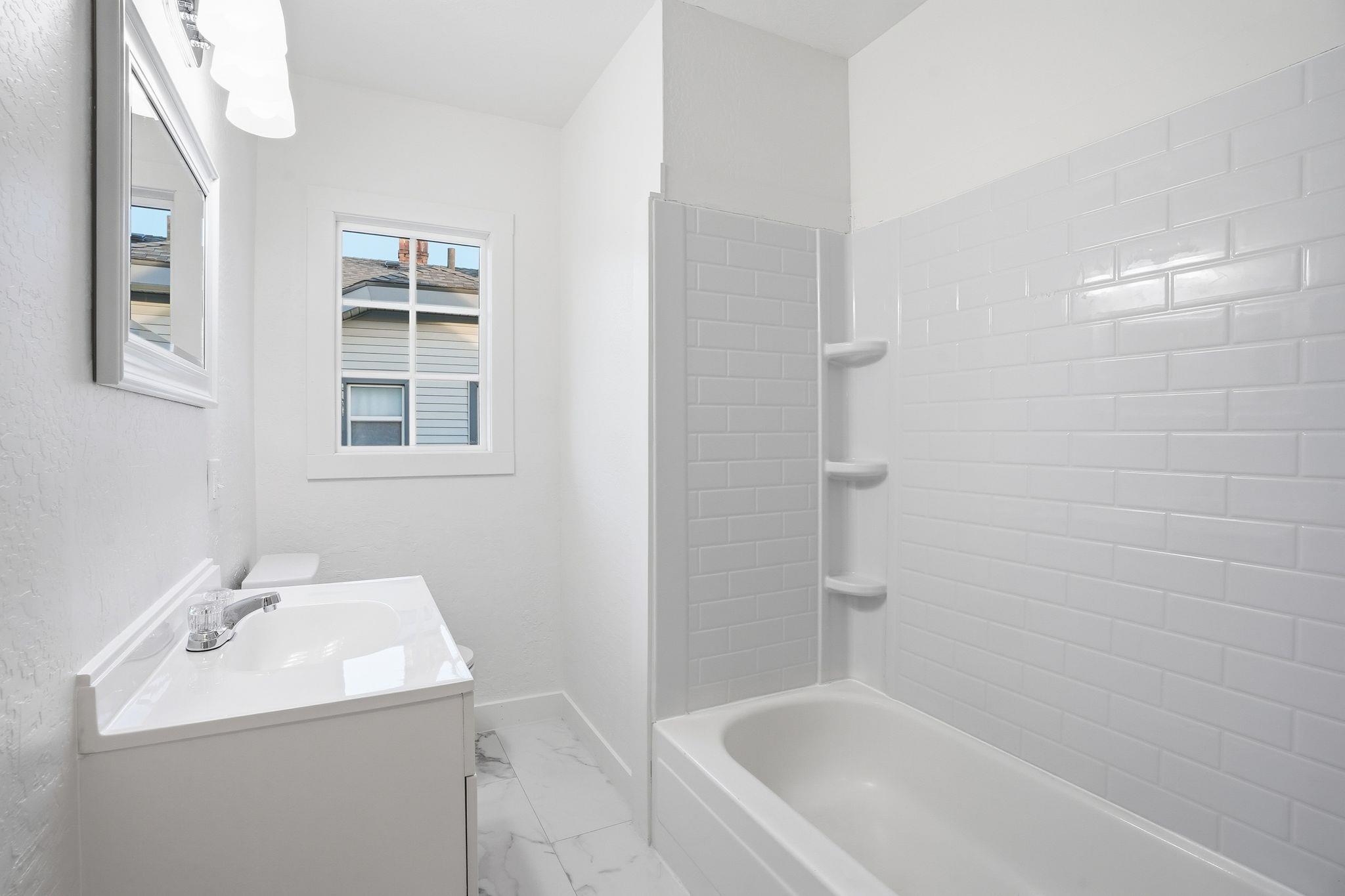 1527 West Jackson Avenue Spokane, WA 99205 - Photo 14 of 33