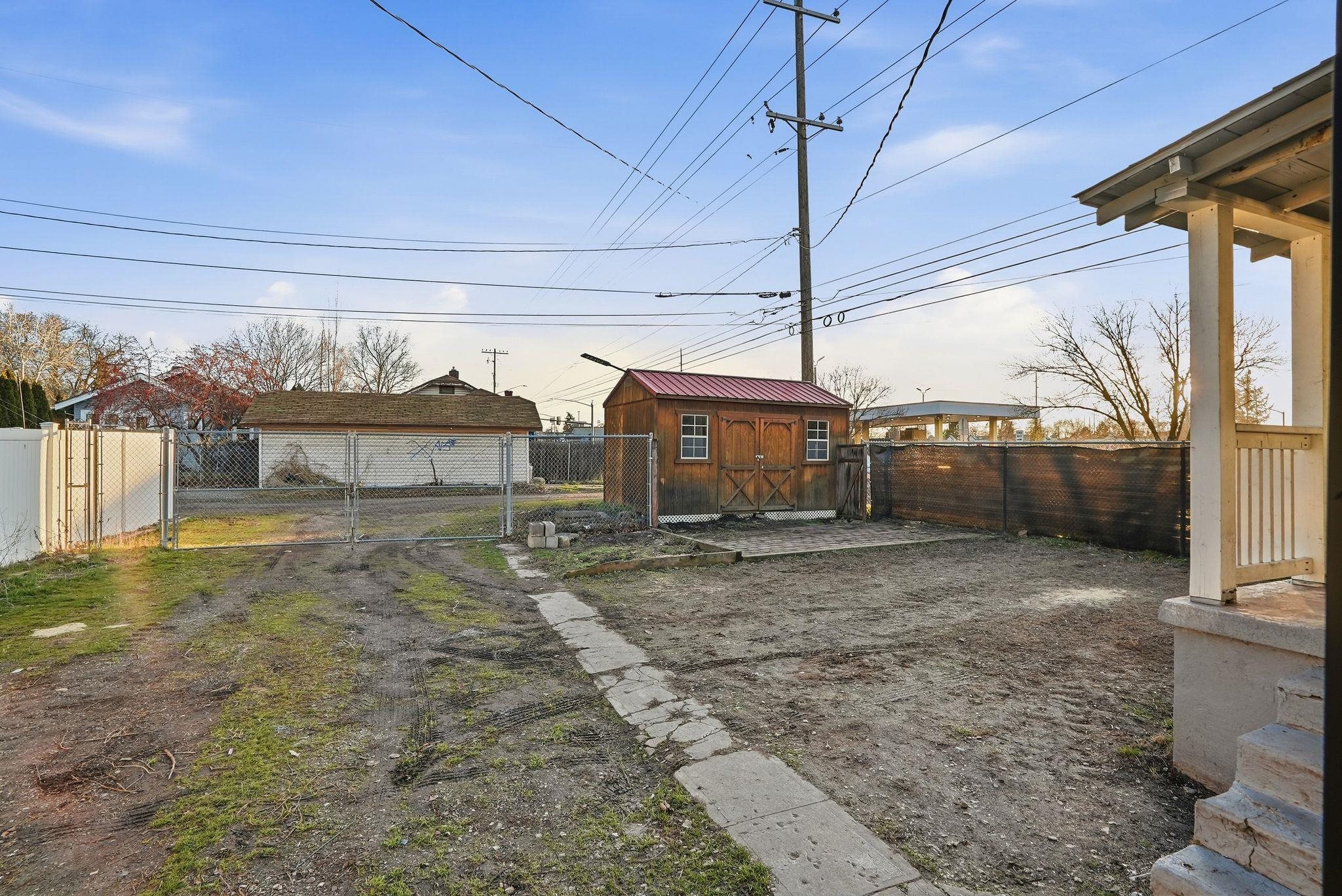 1527 West Jackson Avenue Spokane, WA 99205 - Photo 30 of 33