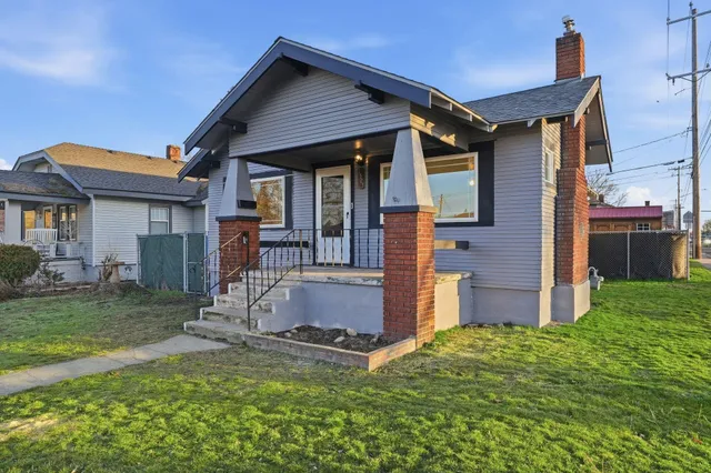 $275,000 | 1527 West Jackson Avenue, Spokane, WA 99205