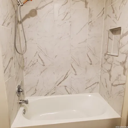 $2,395 | 9206 Foxing Bluff, Converse, TX 78109