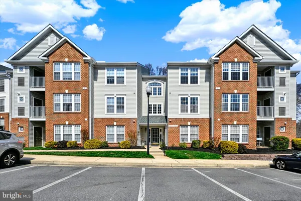 $244,900 | 5047 Marchwood Court, Unit 6H, Perry Hall, MD 21128