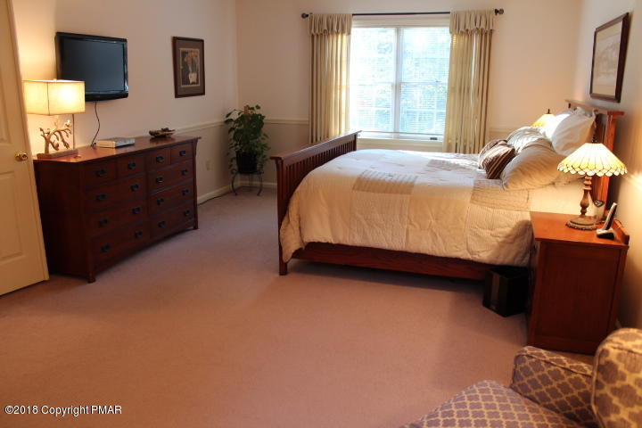 154 Summit Road Swiftwater, PA 18370 - Photo 23 of 37 Master Suite