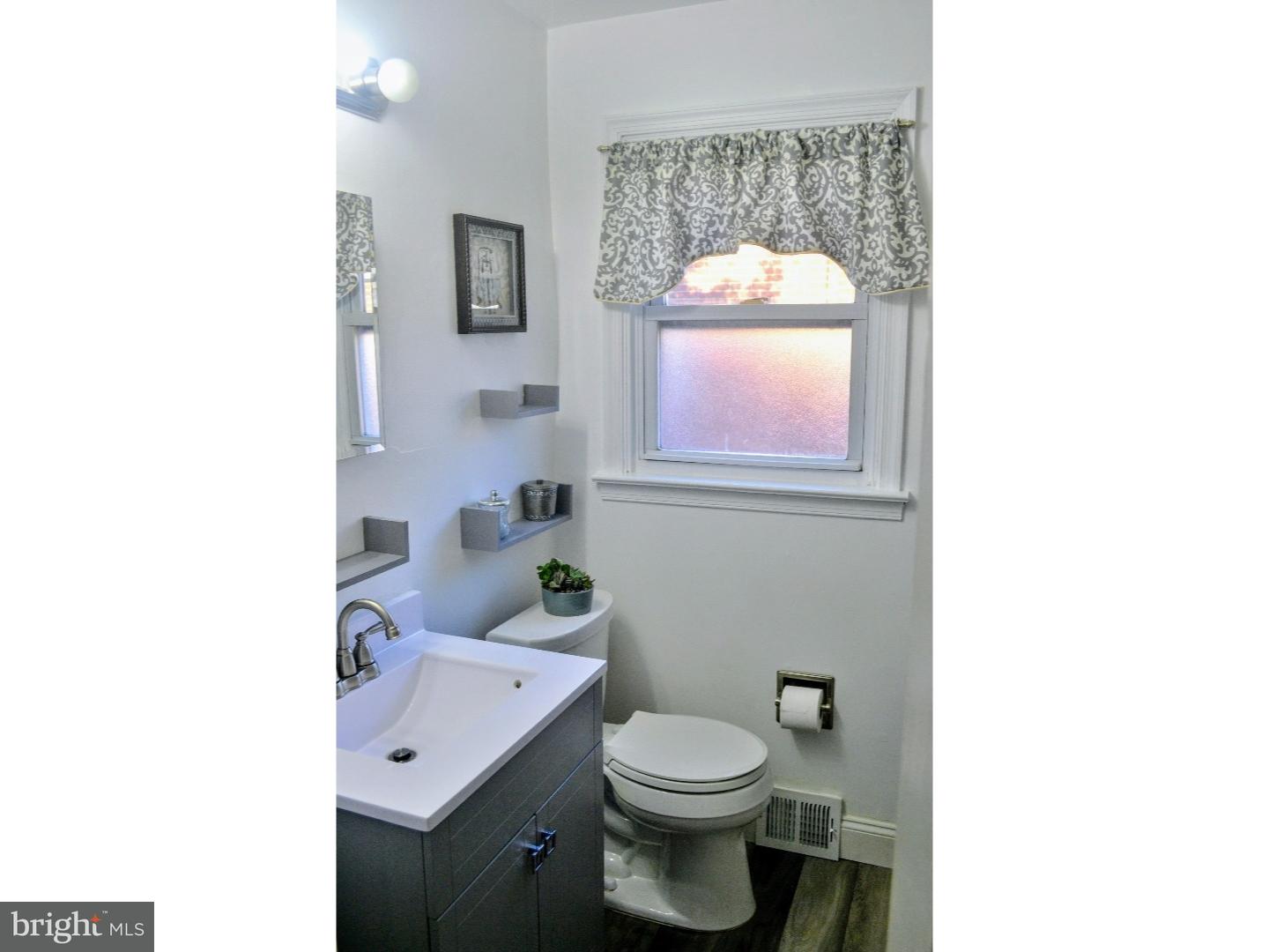 403 Pomeroy Street Ridley Park, PA 19078 - Photo 8 of 14 Bathroom