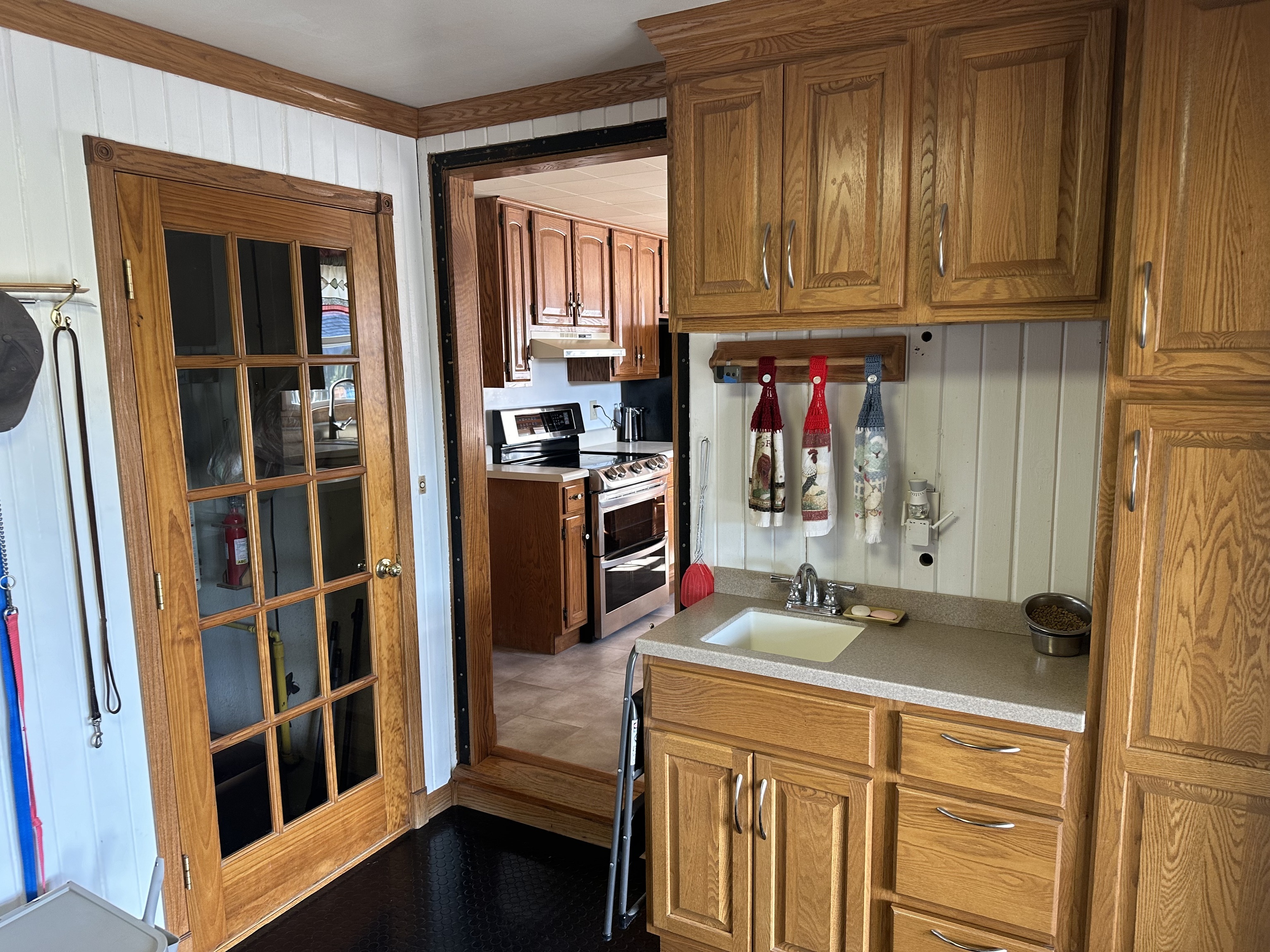 515 North Hickory Street Ladoga, IN 47954 - Photo 17 of 51