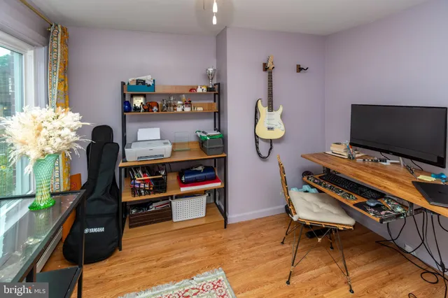 $2,500 | 76 Coryell Street, Lambertville, NJ 08530