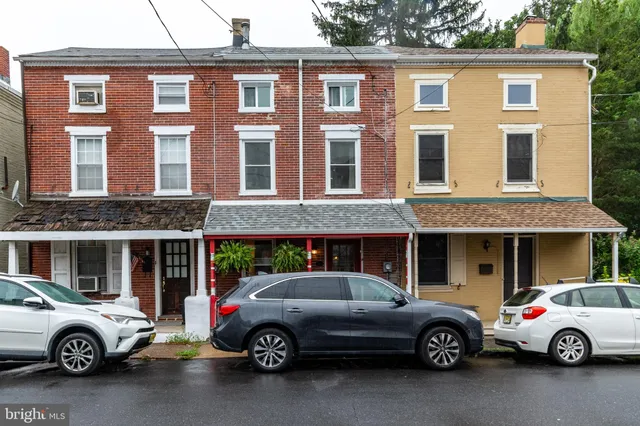 $2,500 | 76 Coryell Street, Lambertville, NJ 08530