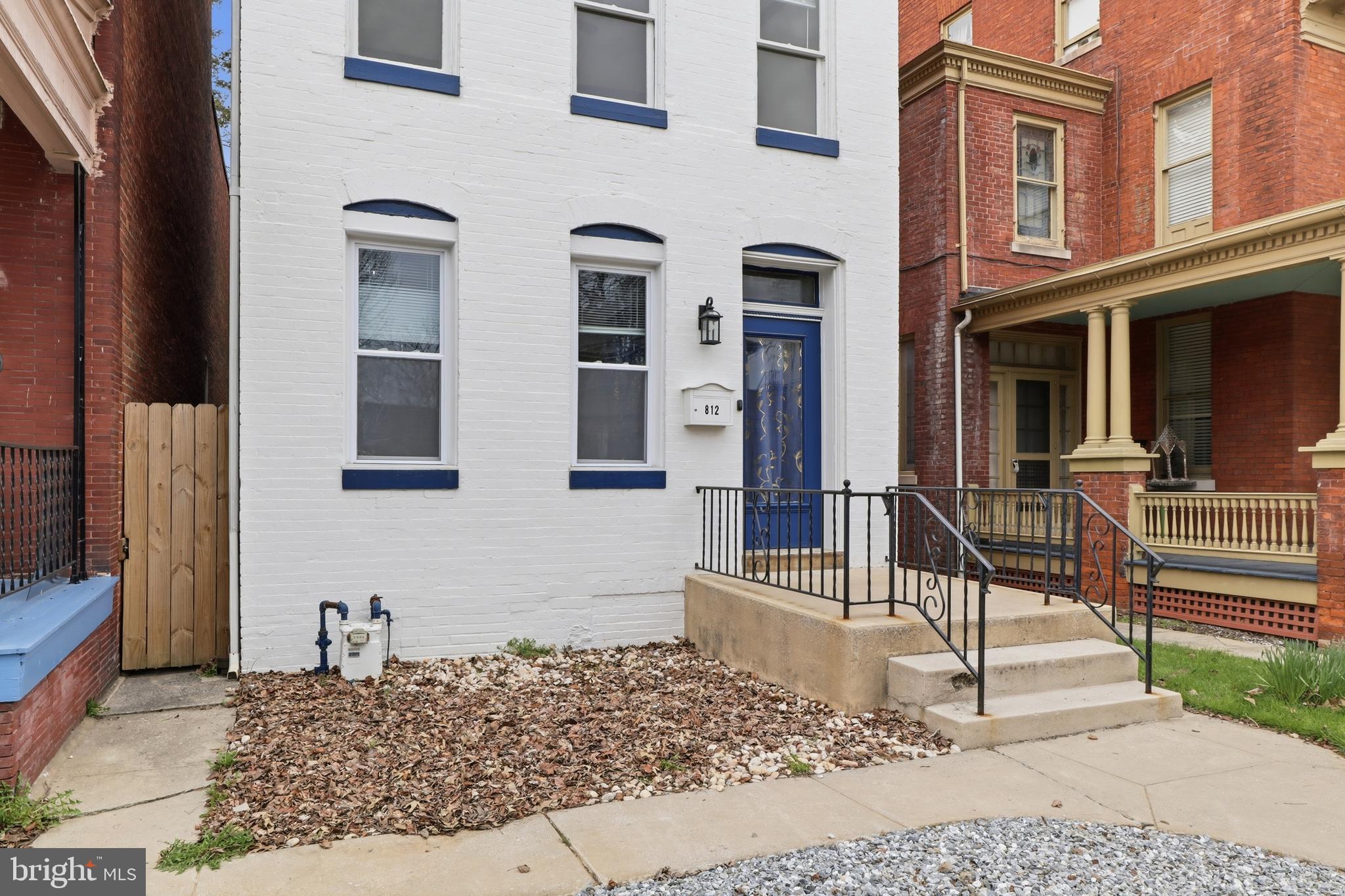 812 South George Street York, PA 17403 - Photo 2 of 58 a front view of a house