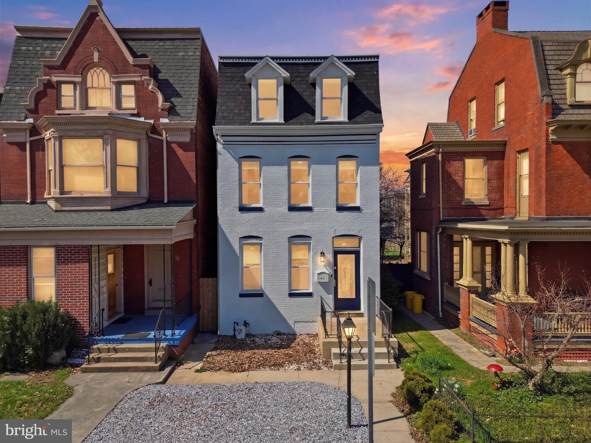 812 South George Street York, PA 17403 - Photo 58 of 58 front view of a house