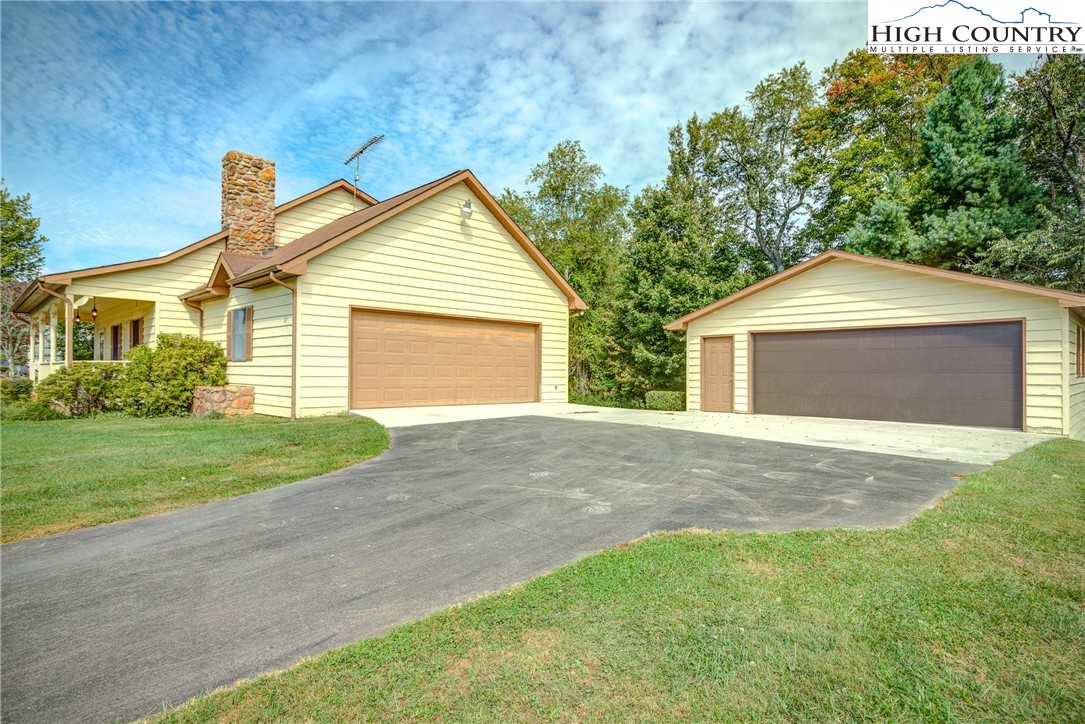 155 River Bend Road Sparta, NC 28675 - Photo 8 of 37 Gallery Image 8