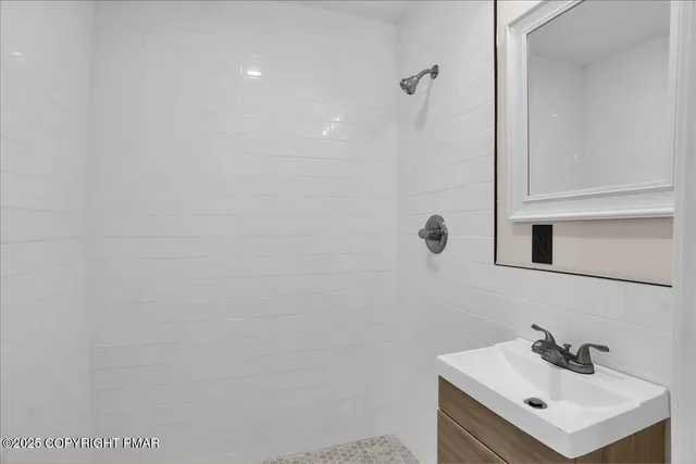 $400,000 | 243 White Pine Drive, Pocono Lake, PA 18347