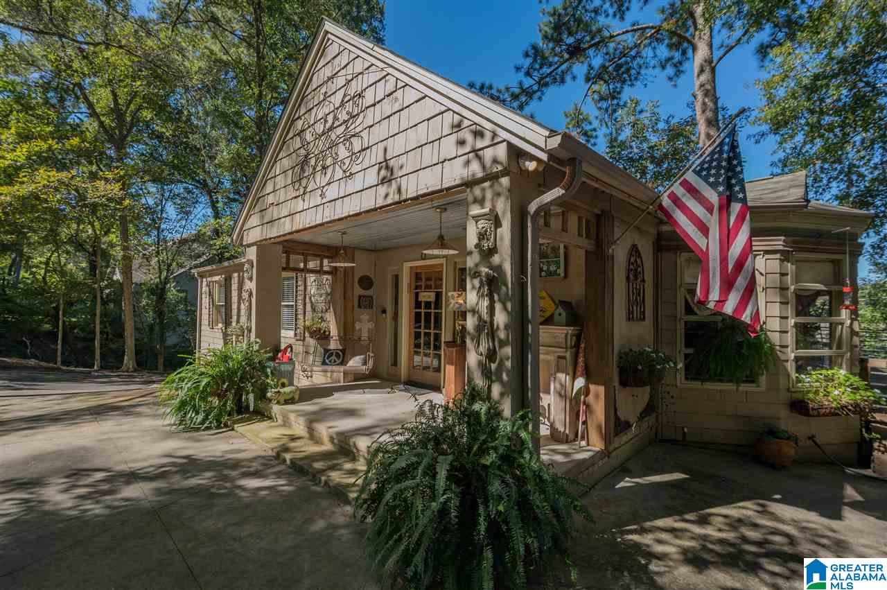 1714 Ridge Road Birmingham, AL 35209 - Photo 4 of 43