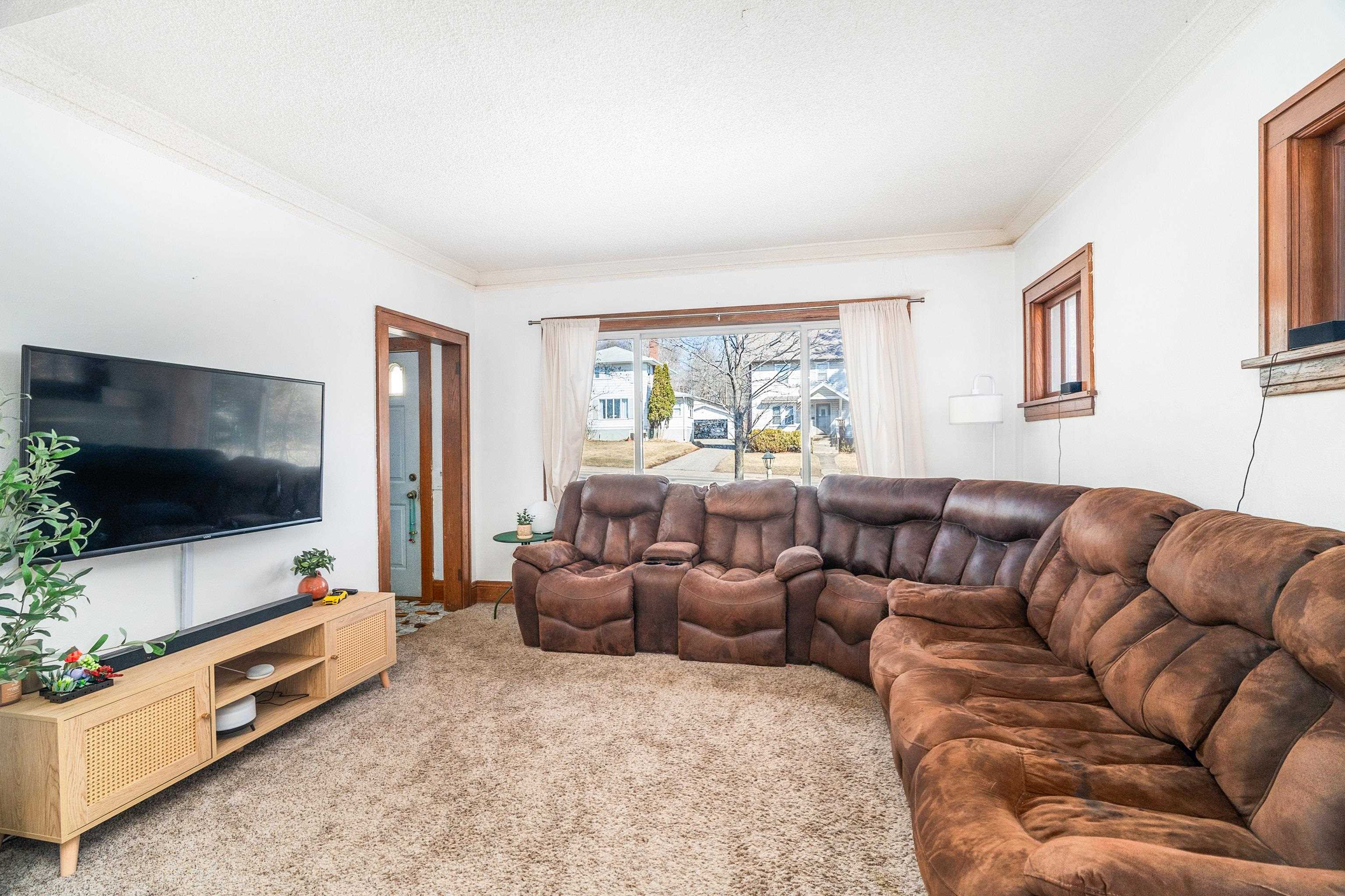 116 West Arrowhead Road Duluth, MN 55803 - Photo 12 of 38