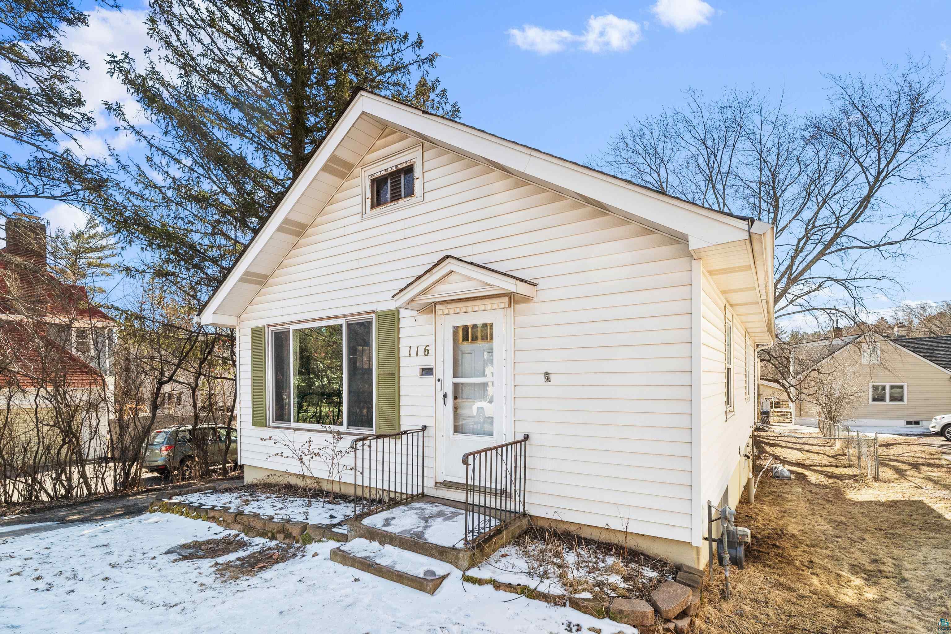 116 West Arrowhead Road Duluth, MN 55803 - Photo 4 of 38