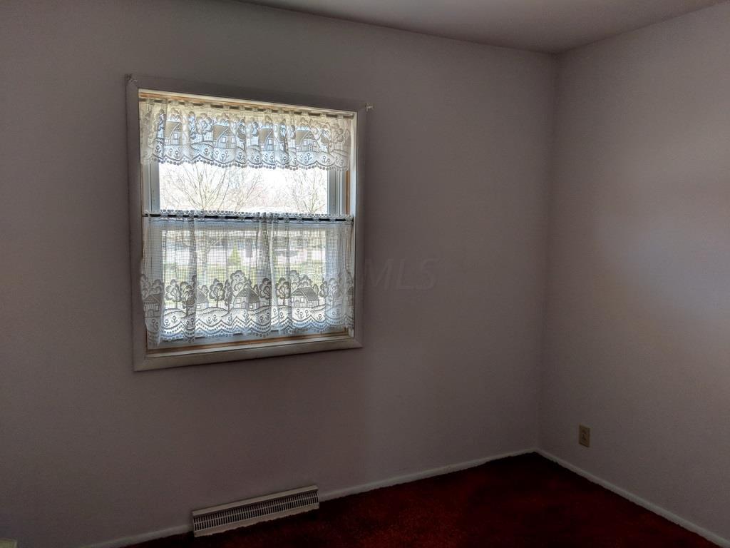 377 Jefferson Road Newark, OH 43055 - Photo 11 of 28 Gallery Image 11