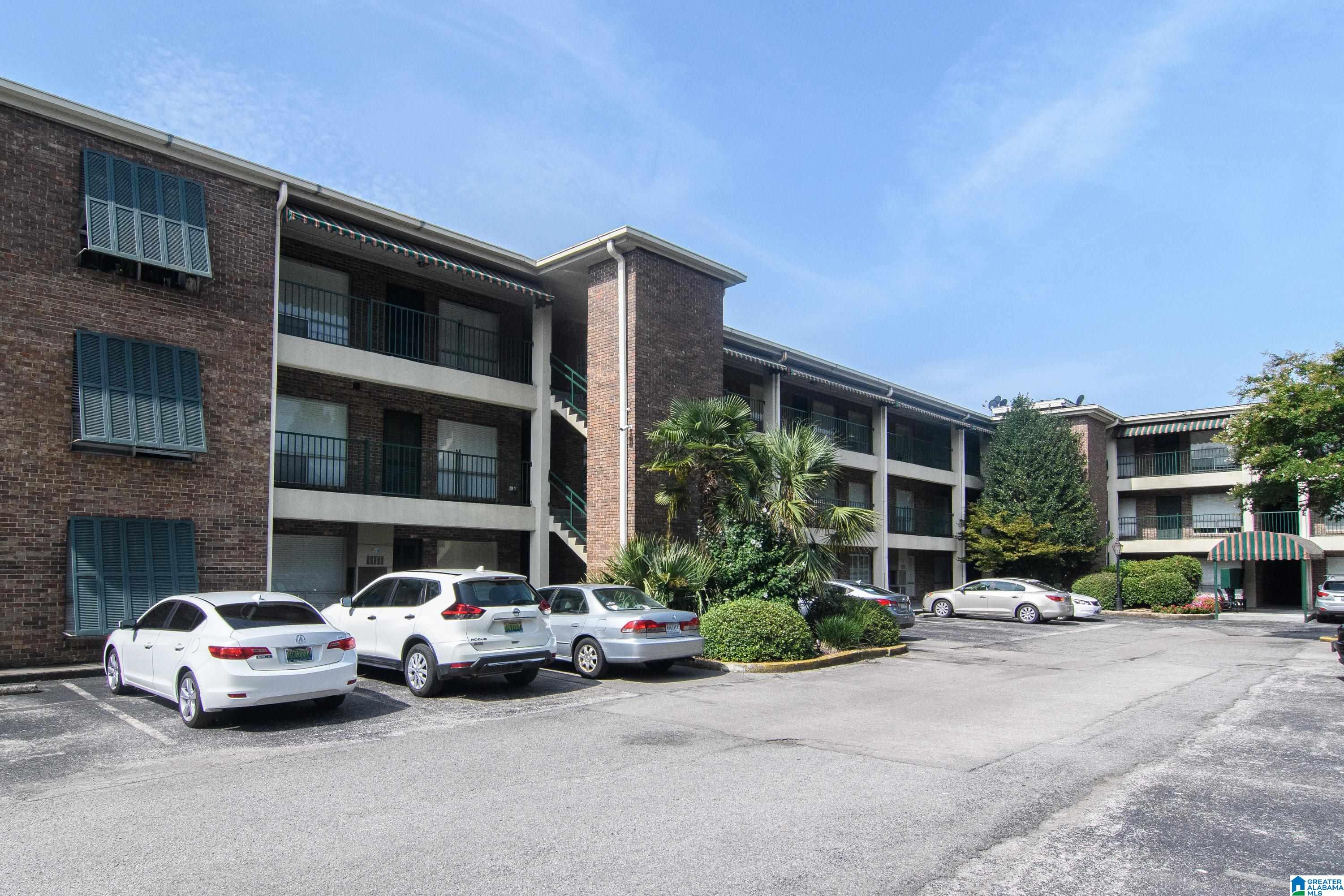 57 Hanover Circle, Unit 217 Birmingham, AL 35205 - Photo 1 of 27