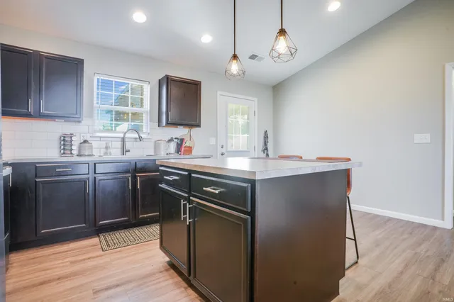 $259,500 | 3625 Ebbets Drive, Evansville, IN 47725