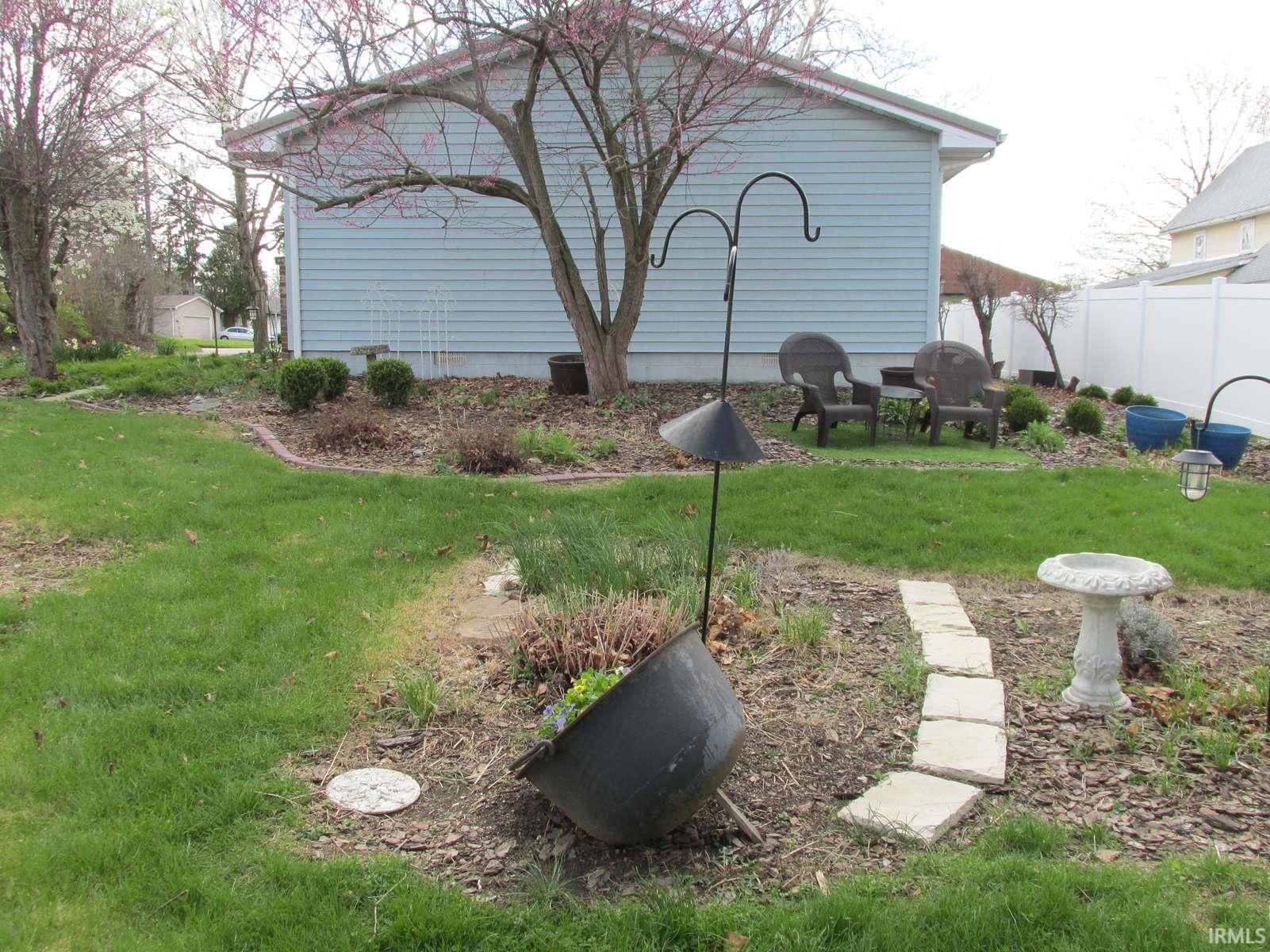 780 Zahn Street Huntington, IN 46750 - Photo 11 of 14