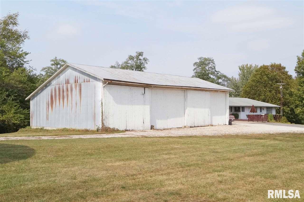 2813 North Trivoli Road Trivoli, IL 61569 - Photo 13 of 36