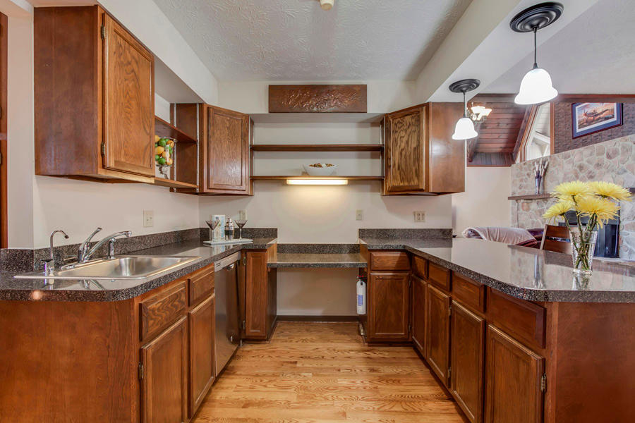 5919 Ridgewood Road Knoxville, TN 37918 - Photo 12 of 40 12_RidgewoodRoad_5919_WetBar