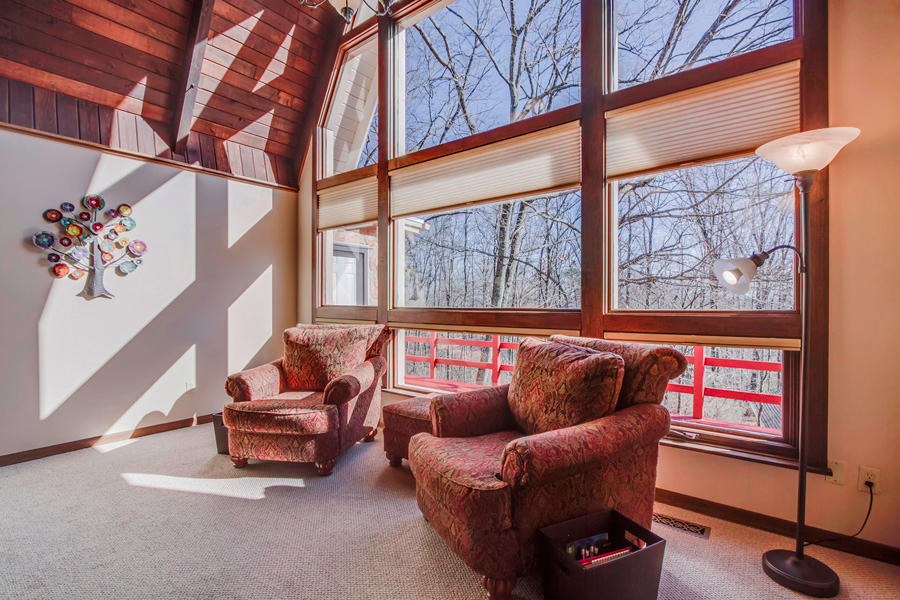 5919 Ridgewood Road Knoxville, TN 37918 - Photo 4 of 40 04_RidgewoodRoad_5919_Sitting01