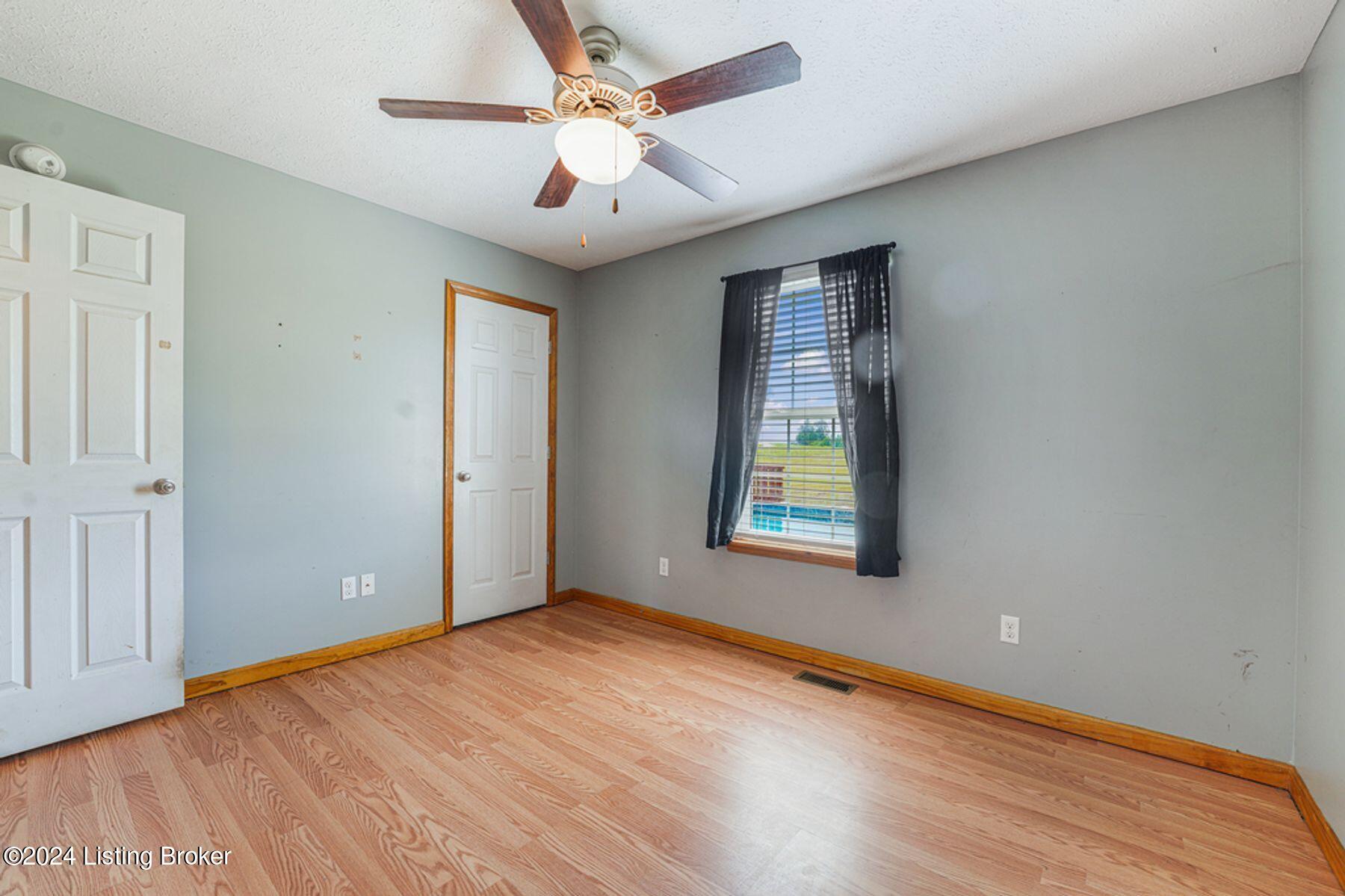 347 Fuller Road Elizabethtown, KY 42701 - Photo 16 of 34 photo_online_015