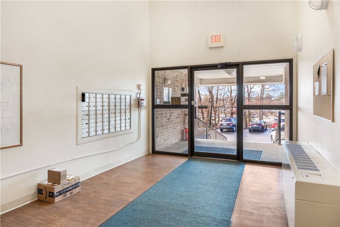 752 Quaker Lane, Unit A314 Warwick, RI 02818 - Photo 23 of 23