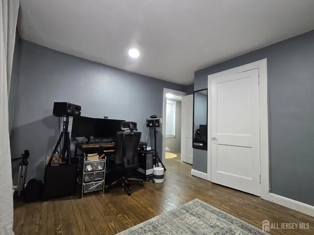 $3,450 | 83 John Street, Carteret, NJ 07008