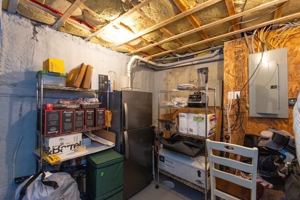 401 Albemarle Road, Unit 2 Newton, MA 02460 - Photo 32 of 41 Gallery Image 32