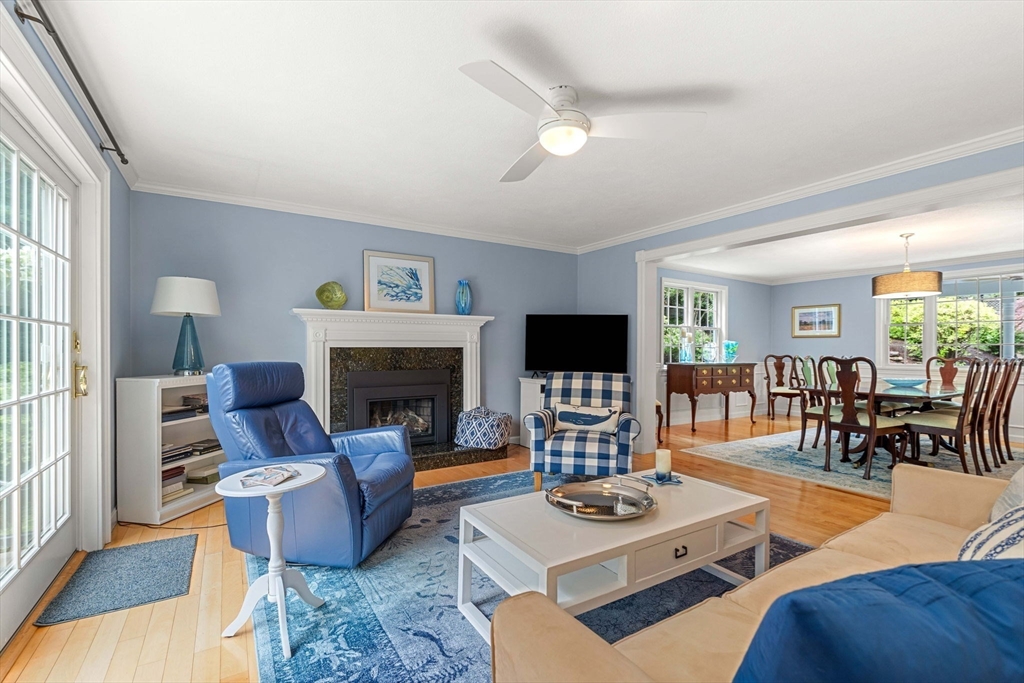 30 R Magnolia Avenue Gloucester, MA 01930 - Photo 8 of 40