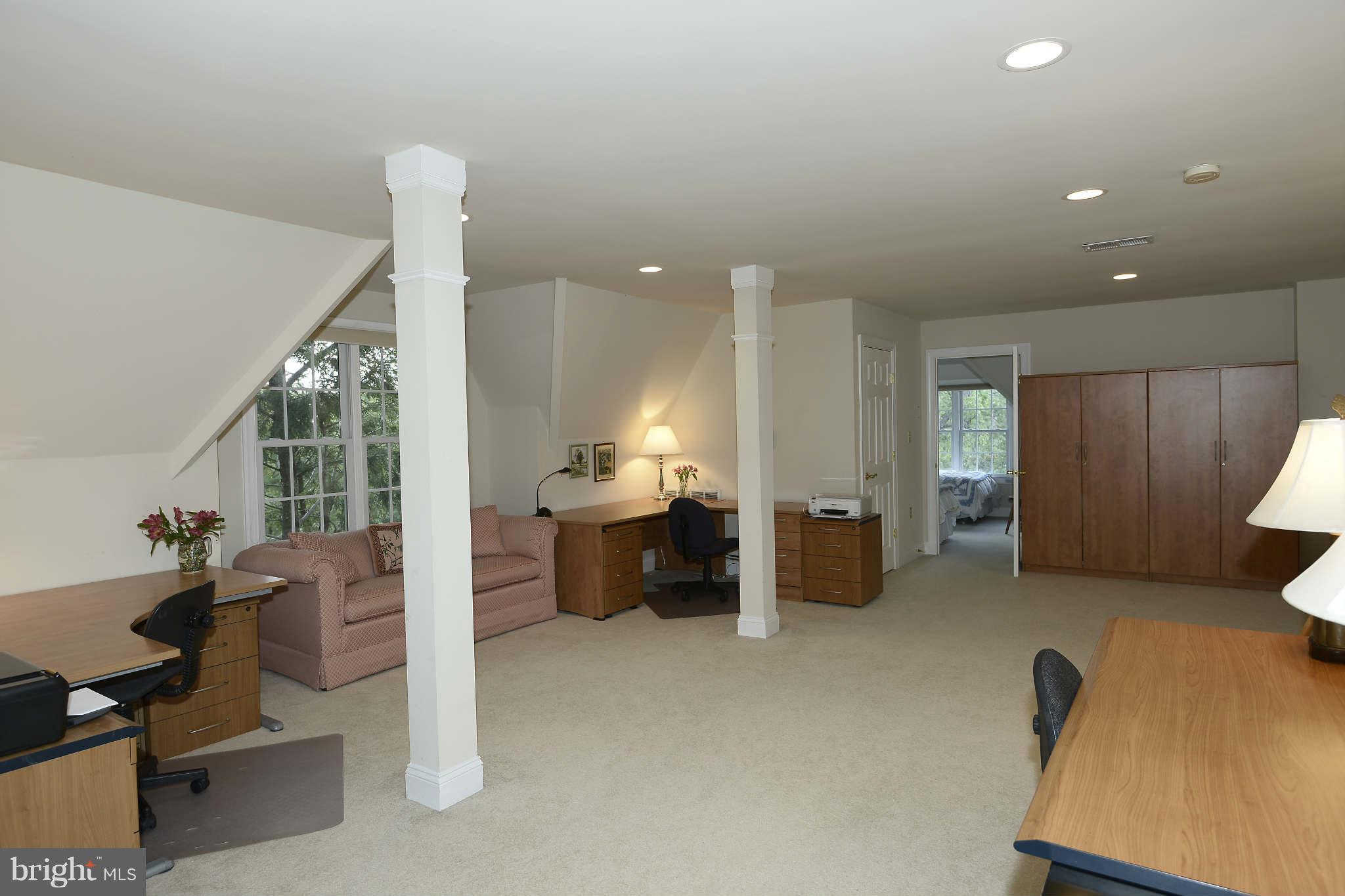 3825 Fulton Street Northwest Washington, DC 20007 - Photo 22 of 29 Interior (General)
