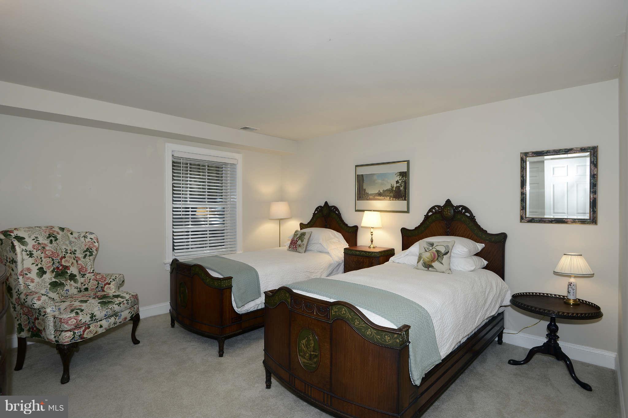 3825 Fulton Street Northwest Washington, DC 20007 - Photo 26 of 29 Interior (General)