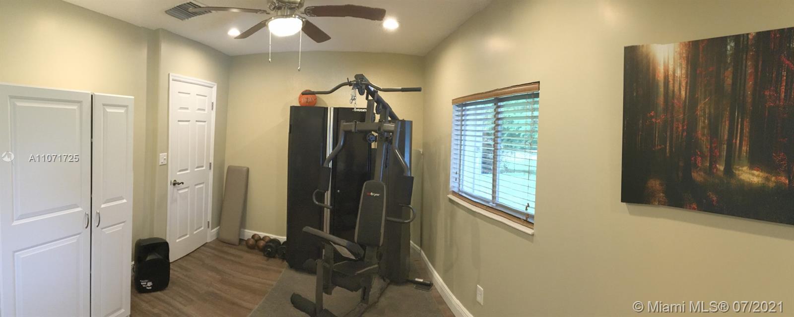 5920 Southwest 164th Terrace Southwest Ranches, FL 33331 - Photo 21 of 30 Gallery Image 21