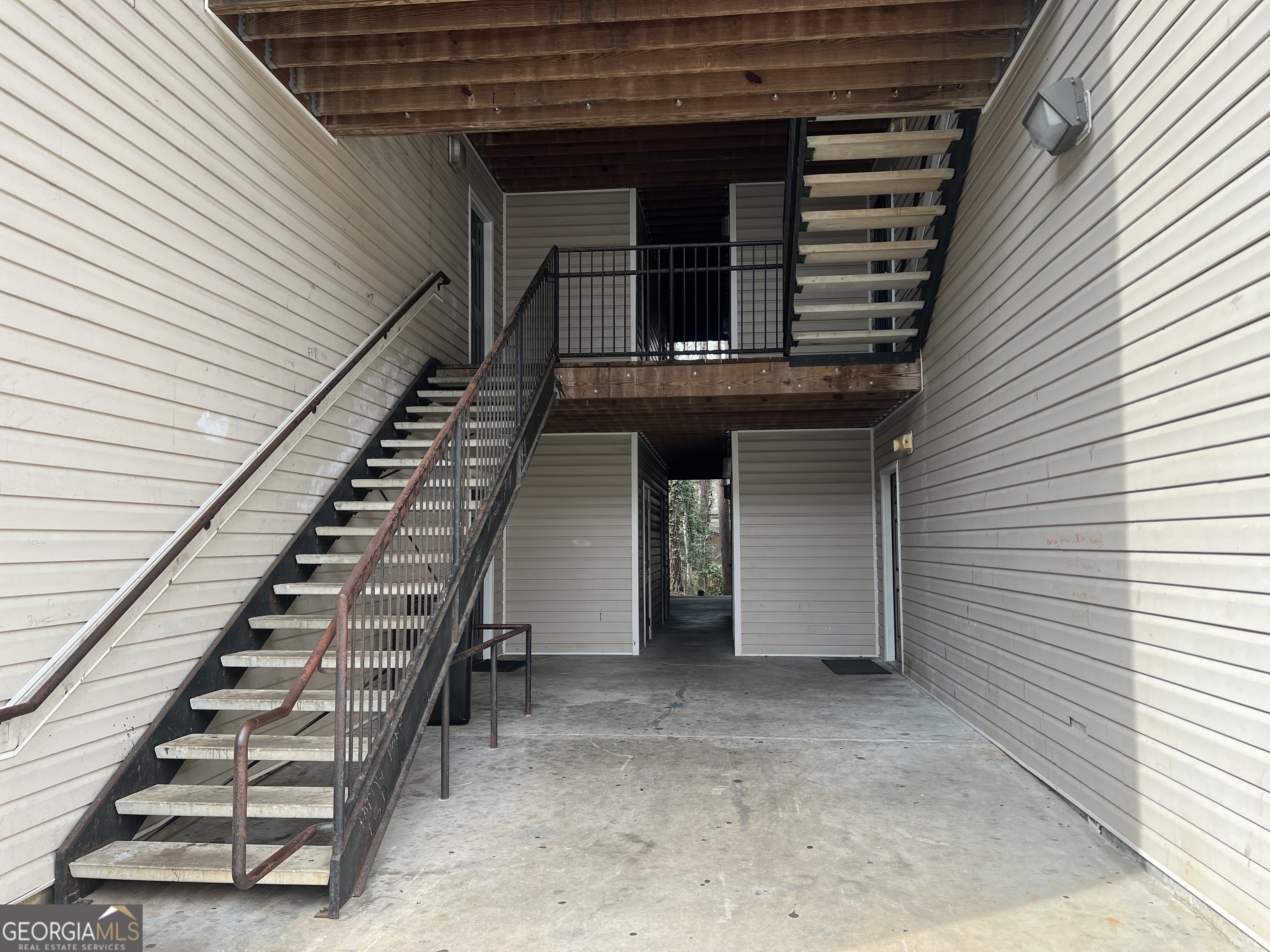 8201 Par 4 Way Lithonia, GA 30038 - Photo 2 of 2 a view of a house with entryway and wooden floor