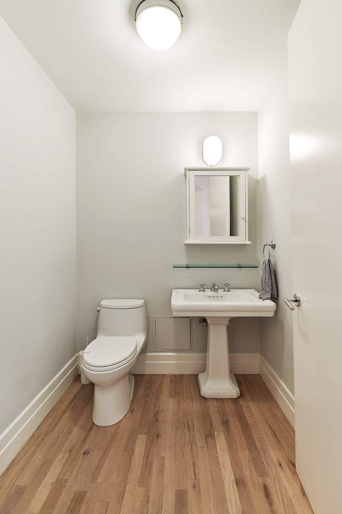 1 Main Street, Unit 2K Brooklyn, NY 11201 - Photo 10 of 18