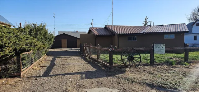 $140,000 | 205 West 4th Avenue, Kit Carson, CO 80825