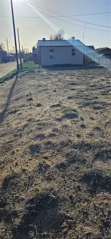 $140,000 | 205 West 4th Avenue, Kit Carson, CO 80825