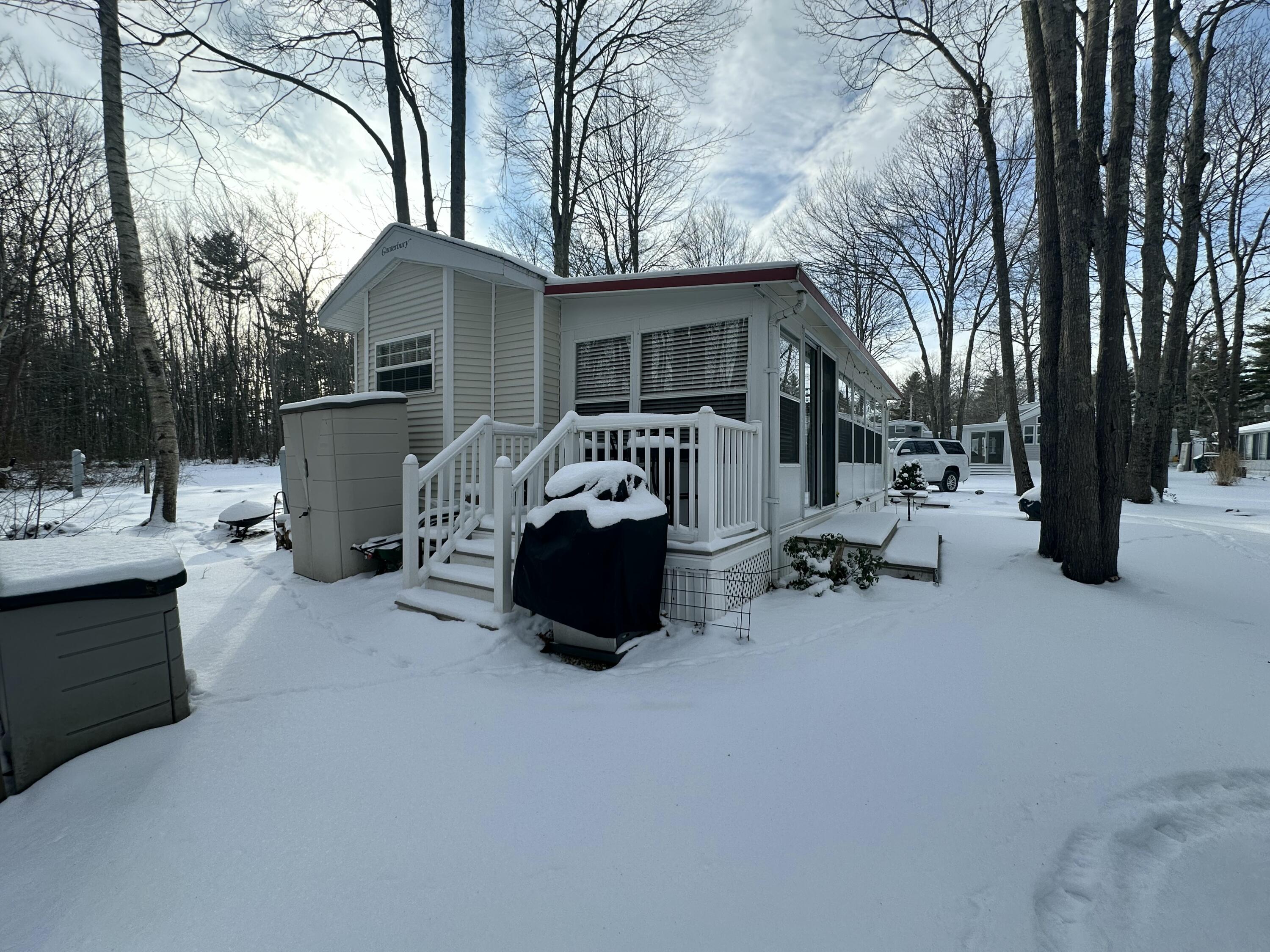 150 Chapel Road, Unit 32 Wells, ME 04090 - Photo 3 of 33 IMG_2088