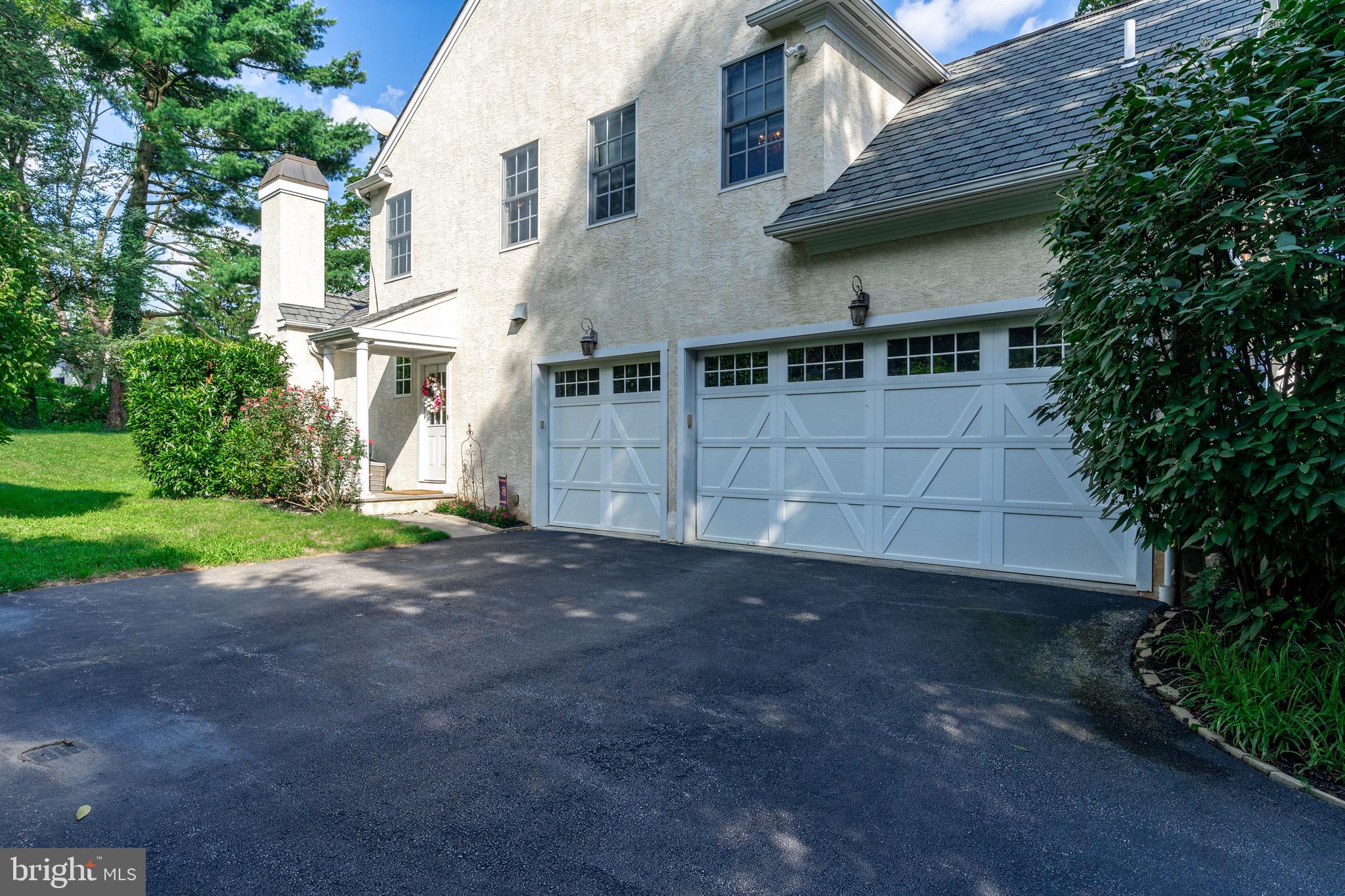19 Fairway Road Paoli, PA 19301 - Photo 49 of 51 attached 3 car garage