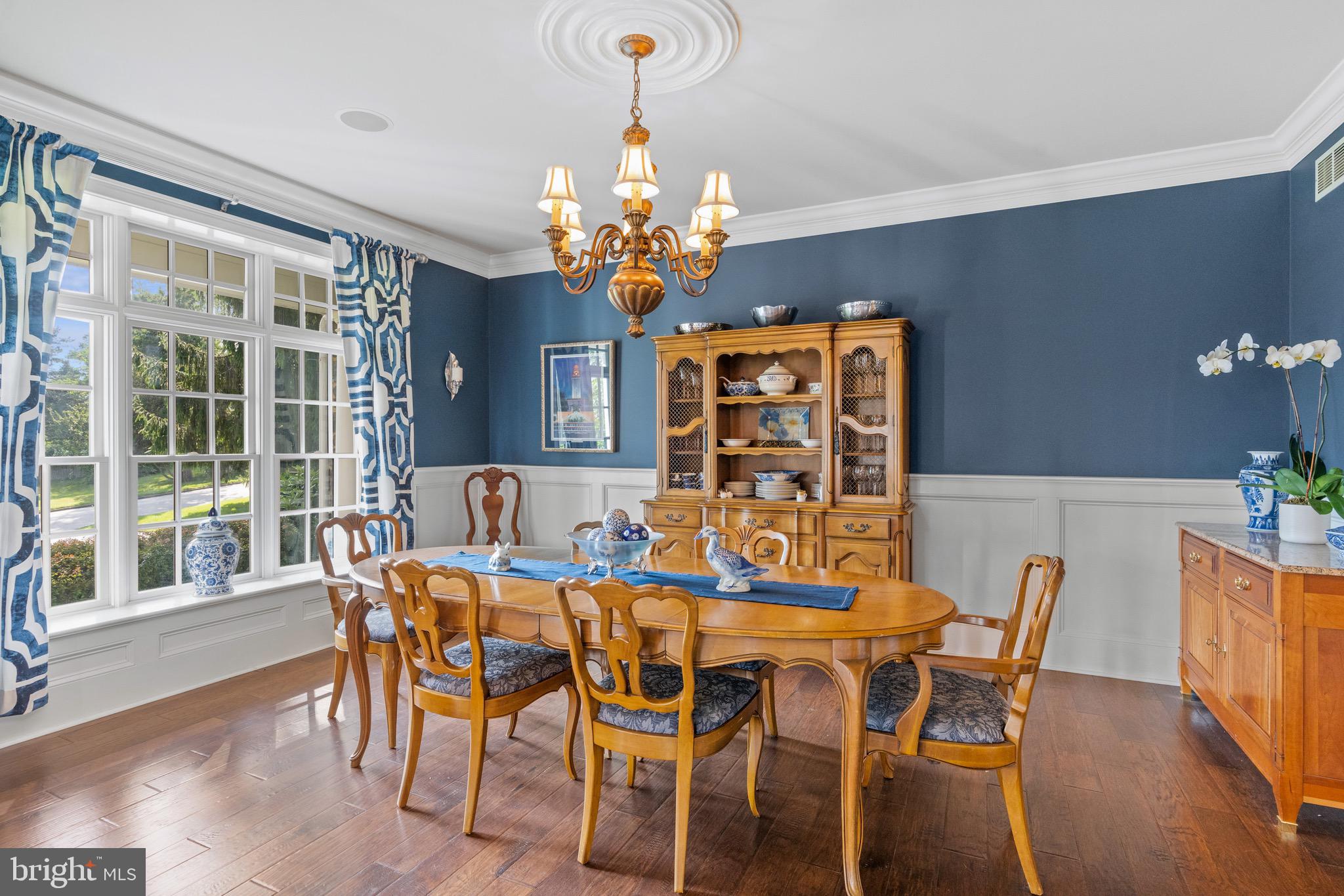 19 Fairway Road Paoli, PA 19301 - Photo 7 of 51 Dining room with wainscoting