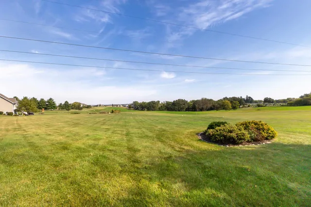 $304,000 | 12168 Tama Run Lane, Darlington, WI 53530