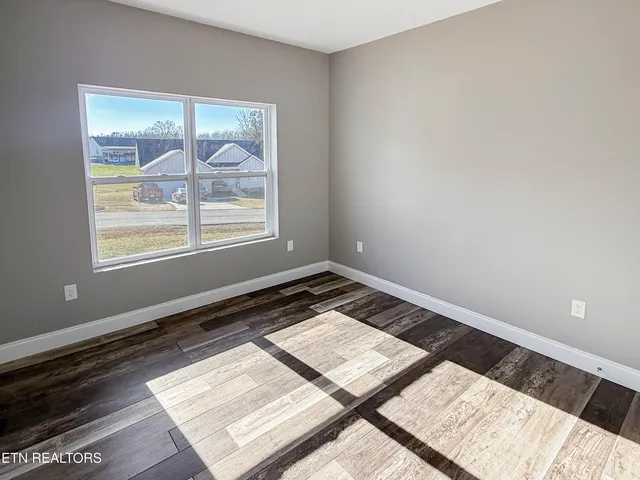 $499,900 | 813 Clear Sail Way, Dandridge, TN 37725