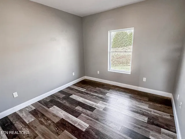 $499,900 | 813 Clear Sail Way, Dandridge, TN 37725