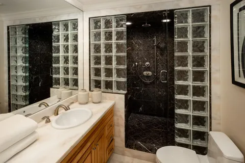 $5,495,000 | 17 Almendral Avenue, Atherton, CA 94027